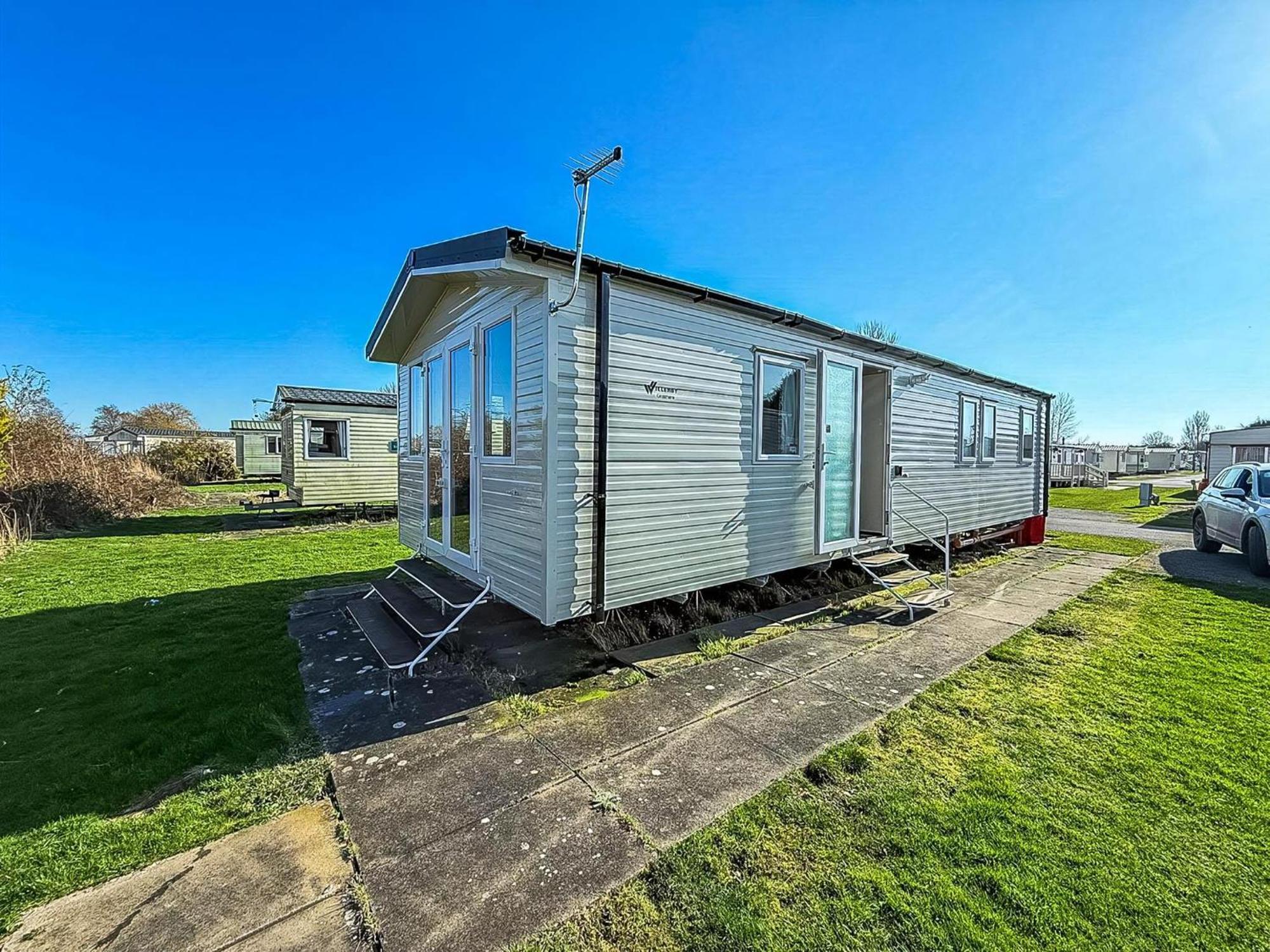Lovely 8 Berth Caravan In Southview Holiday Park, Ref 33042Tc Skegness Bagian luar foto